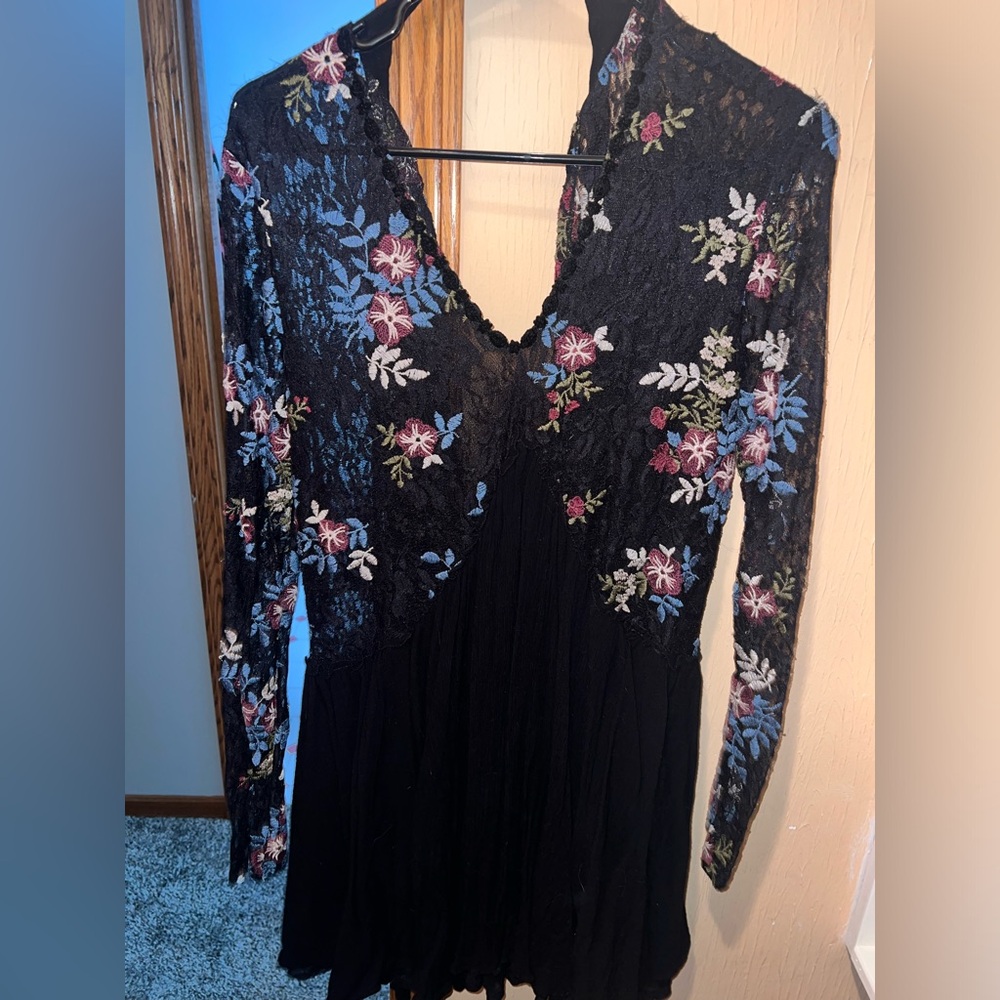 Long sleeve lace dress